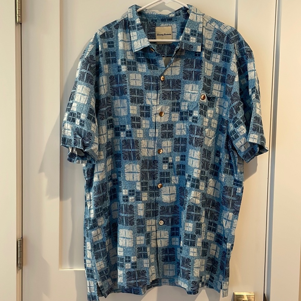 XXL blue Tommy Bahama shirt